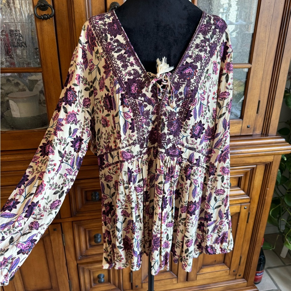 Boho Floral Peasant Blouse in Cream and Purple
